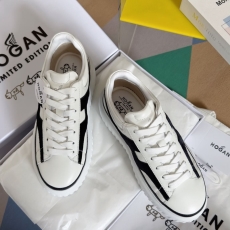 Hogan Sneakers